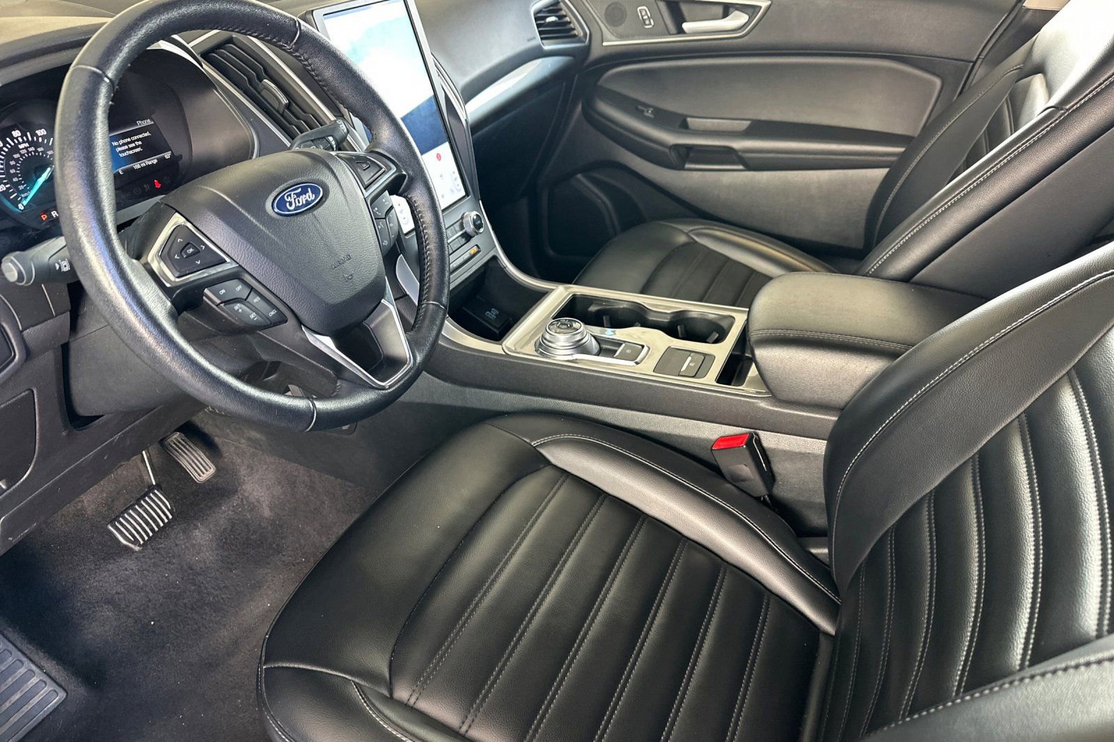 Used 2024 Ford Edge SEL AWD/4WD image 10