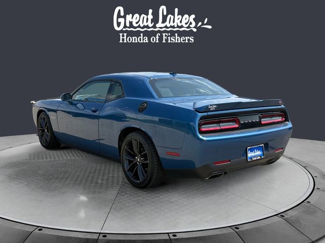 Used 2022 Dodge Challenger R/T w/ Performance Handling Group RWD image 3