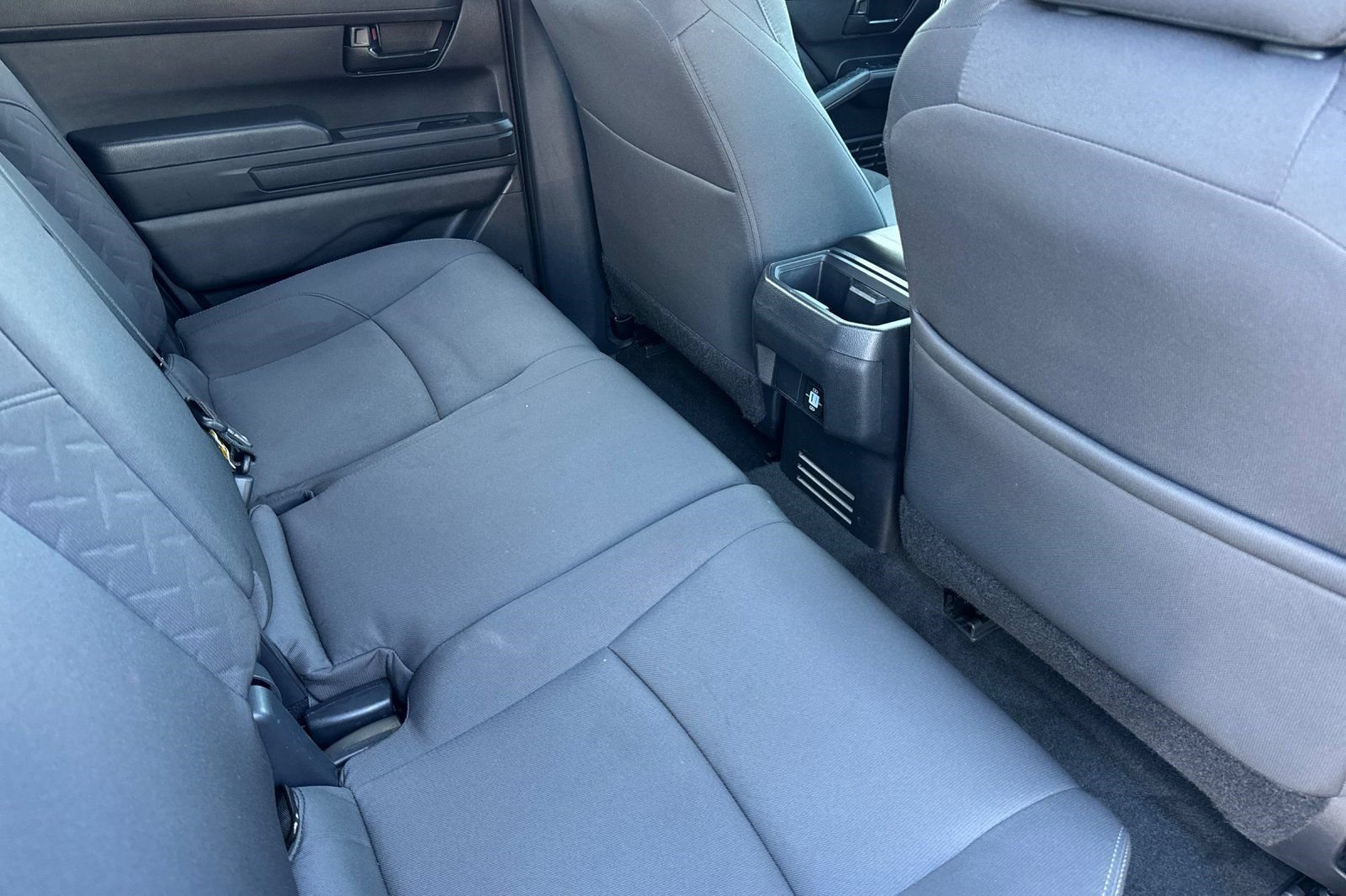 Used 2024 Toyota Tacoma SR RWD image 31
