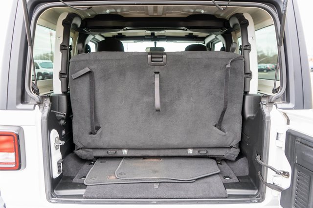 Used 2020 Jeep Wrangler Sport image 11