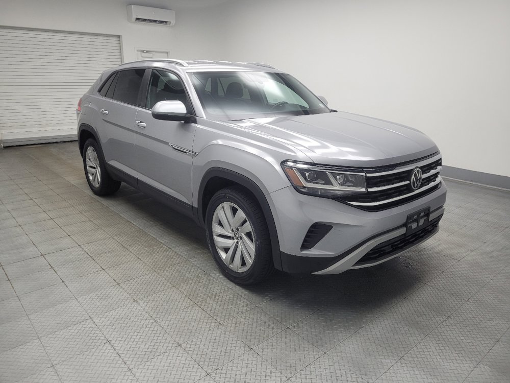 Used 2020 Volkswagen Atlas Cross Sport SE w/ Towing Package AWD/4WD image 11