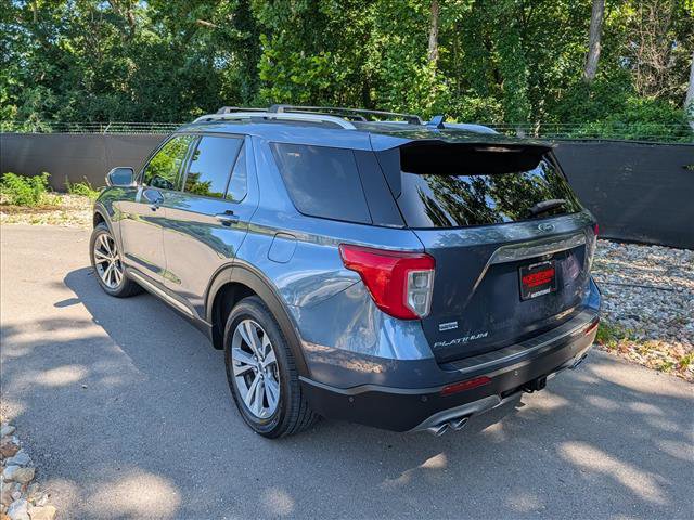 Used 2020 Ford Explorer Platinum w/ Premium Technology Package AWD/4WD image 3