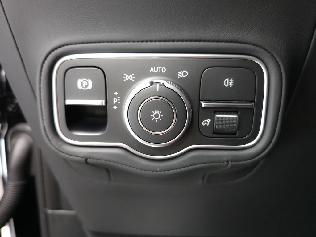 Certified 2025 Mercedes-Benz G 580 w/ EQ Technology image 10