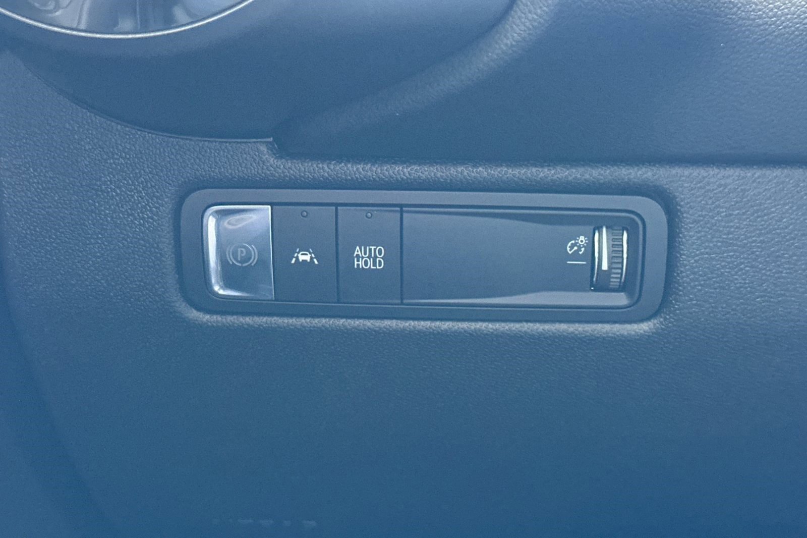 Used 2025 Chevrolet Equinox EV LT image 30