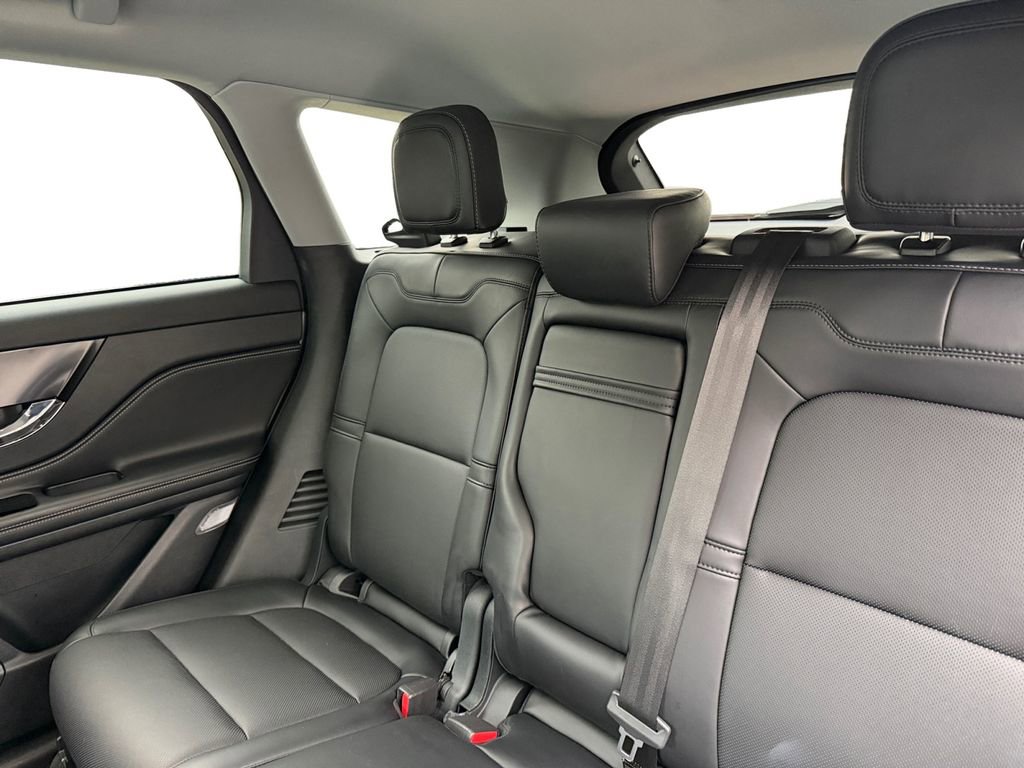 Used 2020 Lincoln Corsair AWD w/ Equipment Group 101A image 13
