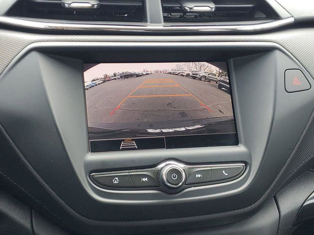 Used 2023 Chevrolet TrailBlazer LS image 15
