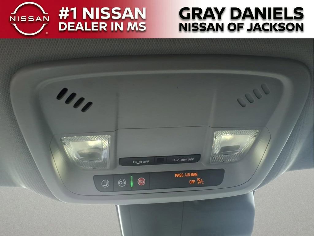 Used 2025 Chevrolet Malibu LT FWD image 21