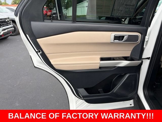 Used 2024 Ford Explorer XLT RWD image 13