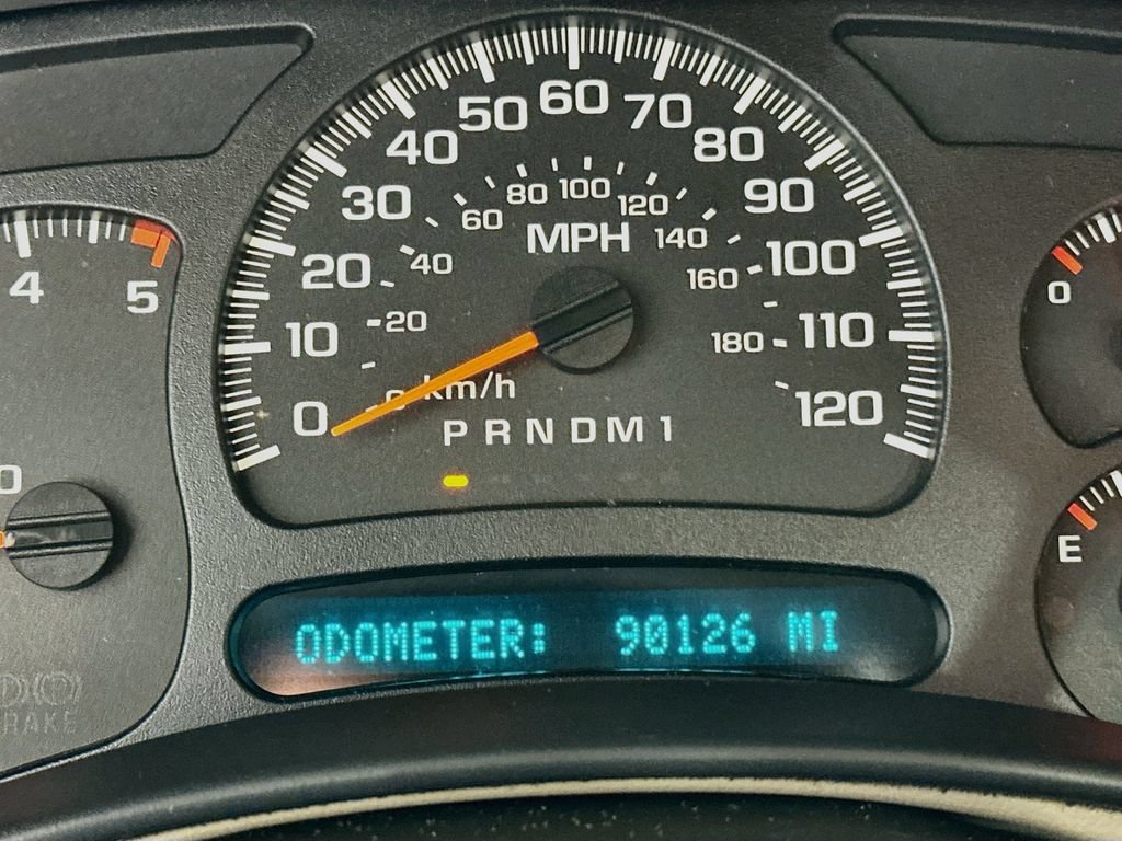 Used 2007 GMC Sierra 3500 SLT w/ Heavy-Duty Power Package AWD/4WD image 23
