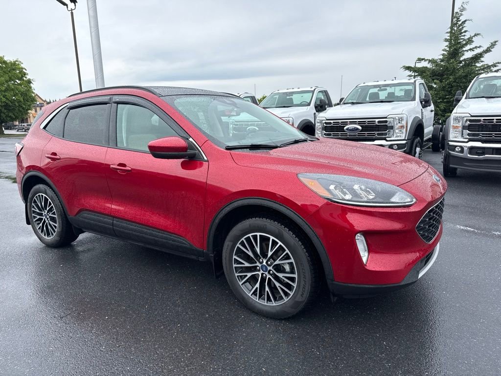 Certified 2022 Ford Escape SEL w/ Technology Package FWD image 1