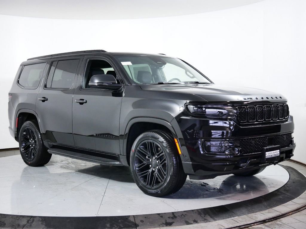 Used 2024 Jeep Wagoneer Series II image 2