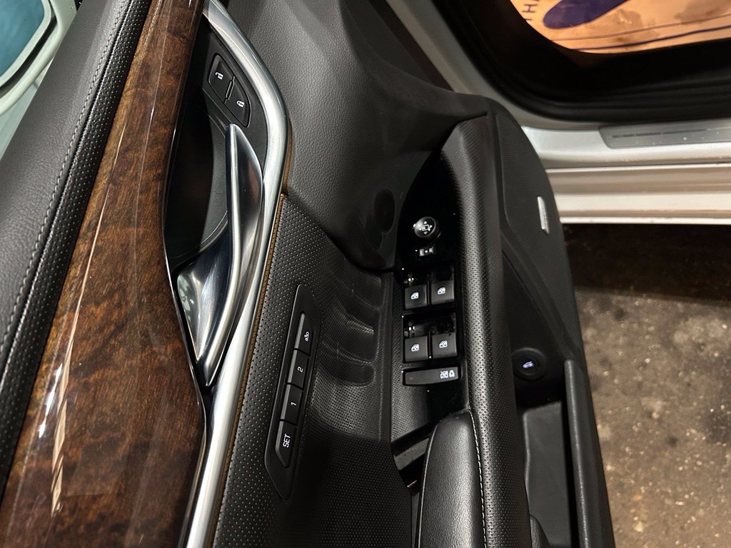 Used 2017 Cadillac XTS Luxury w/ Driver Awareness Package AWD/4WD image 21