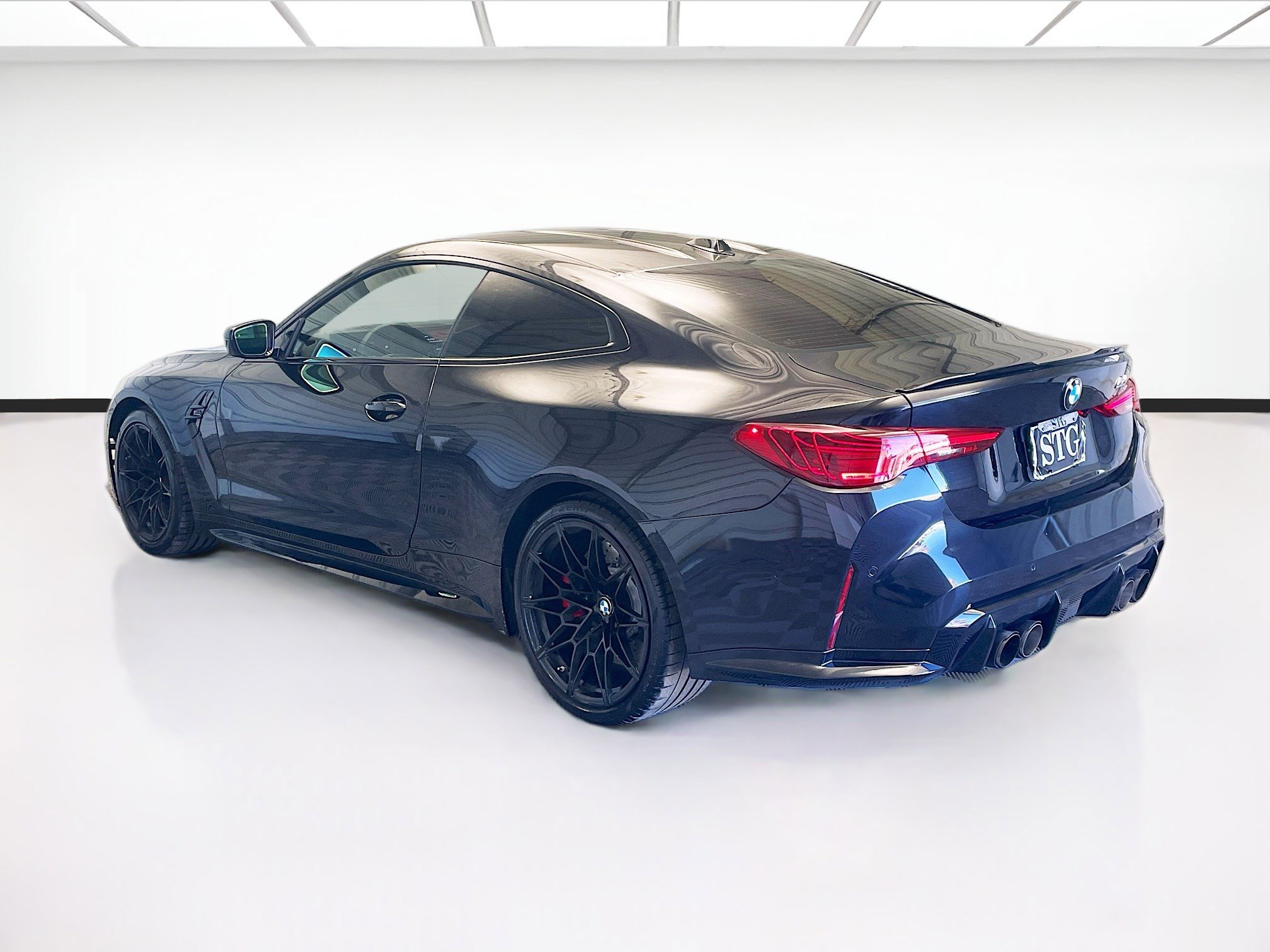 Used 2025 BMW M4 Competition w/ Executive Package image 6