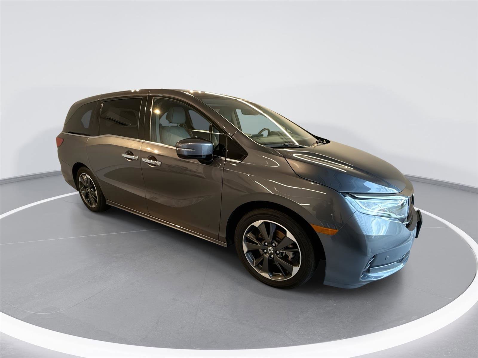 Used 2023 Honda Odyssey Elite