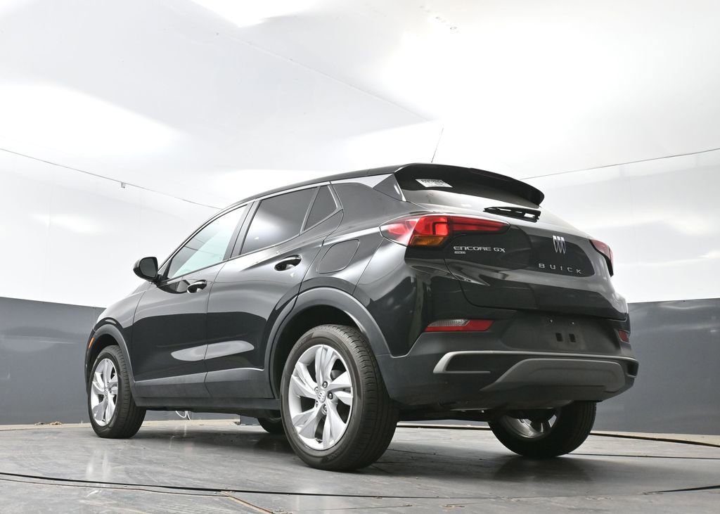 Used 2025 Buick Encore GX Preferred AWD/4WD image 31