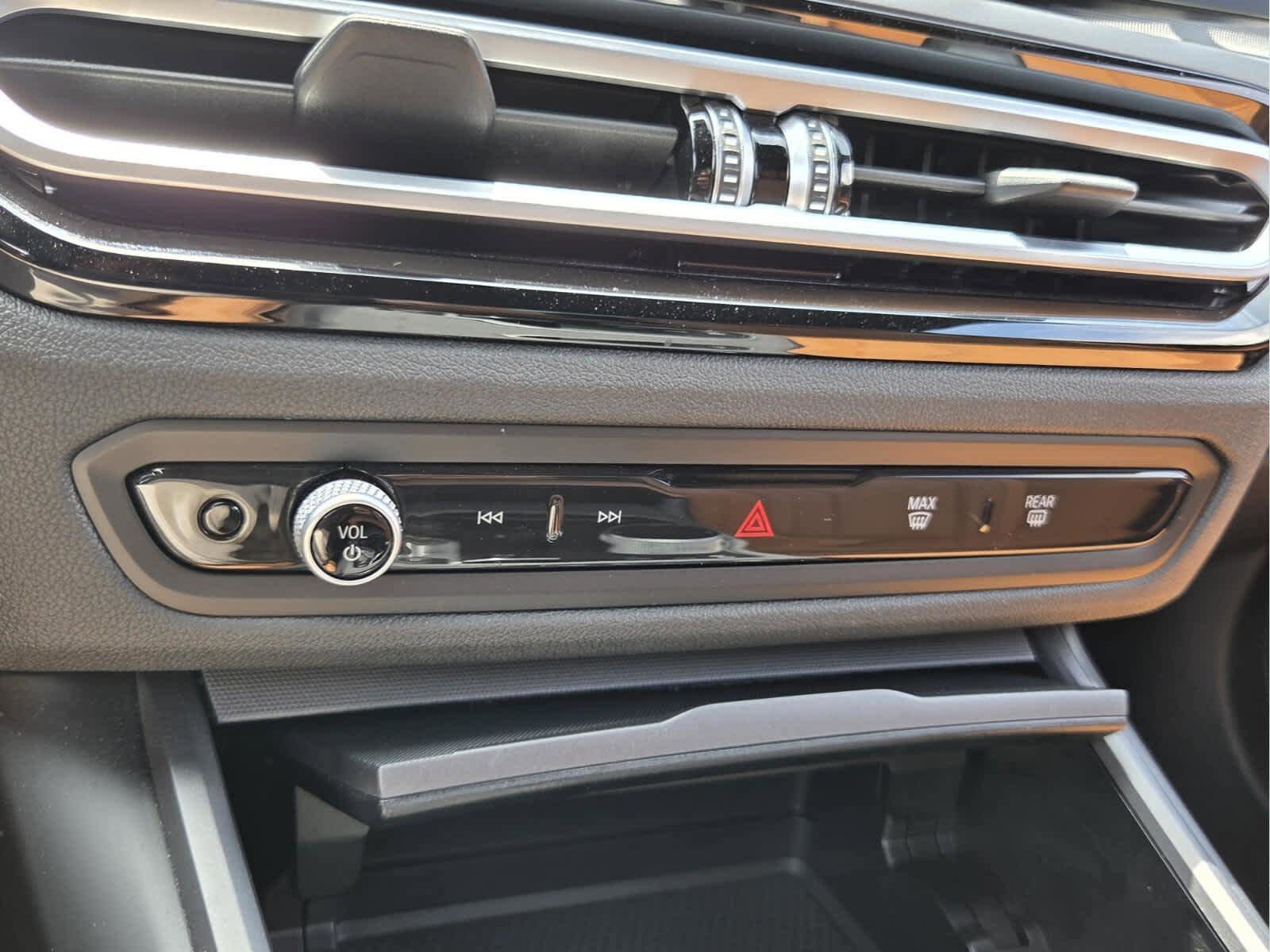 Certified 2023 BMW 230i Coupe RWD image 26