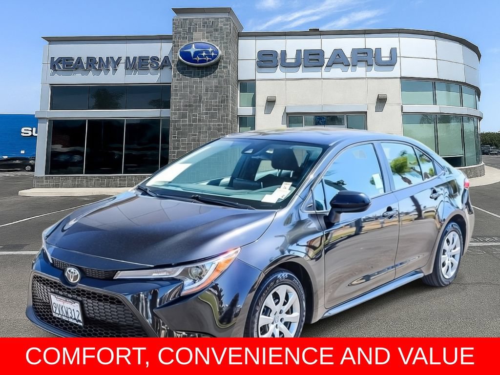 Used 2021 Toyota Corolla LE FWD image 3