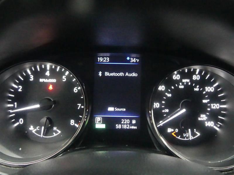 Used 2019 Nissan Rogue SV image 32