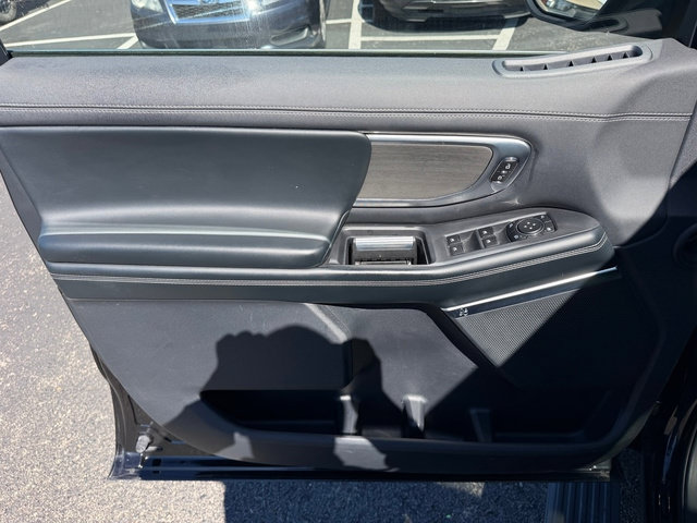 Certified 2025 Ford Expedition Platinum AWD/4WD image 23