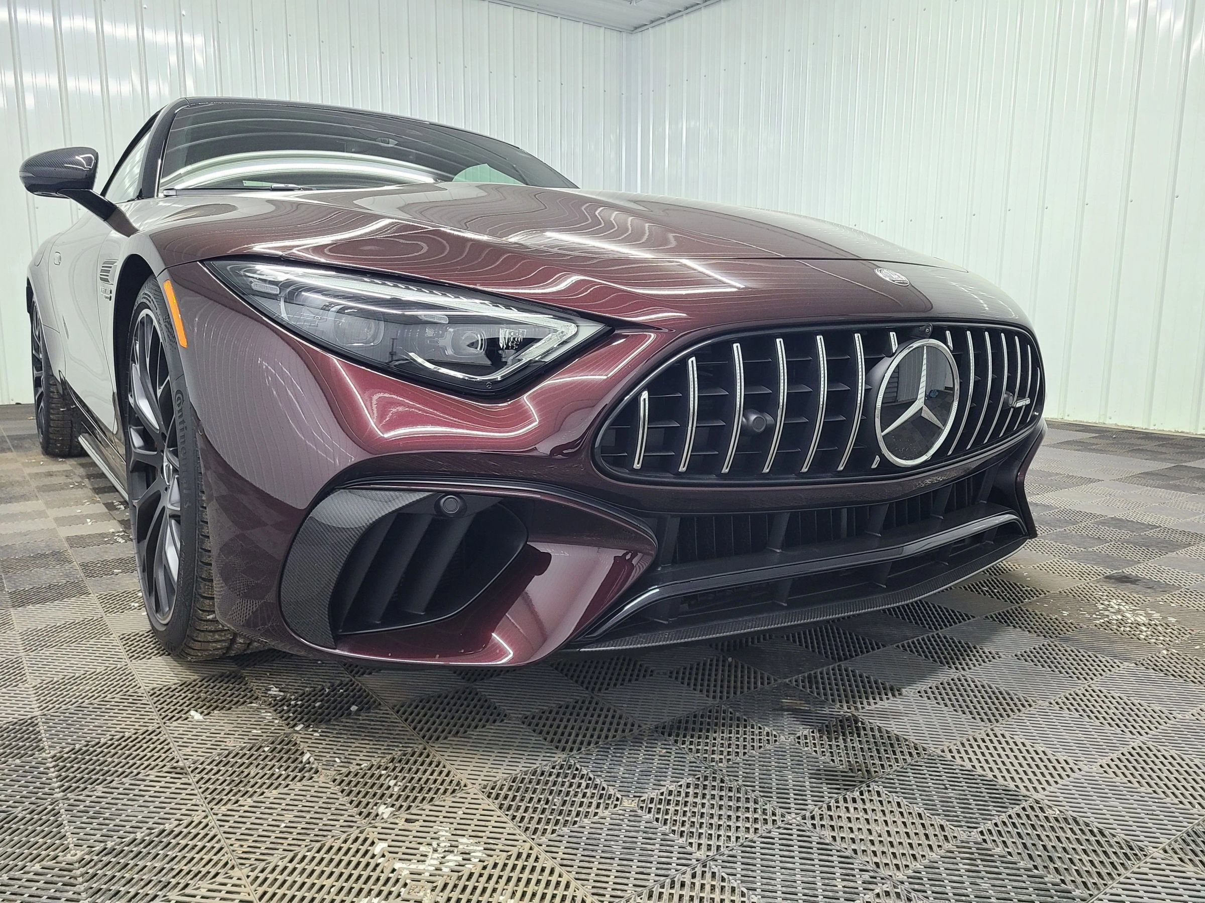 Used 2025 Mercedes-Benz SL 63 AMG S e Performance 4MATIC image 33