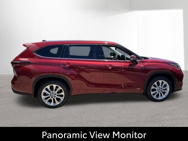 Certified 2026 Toyota Highlander Limited AWD/4WD image 15