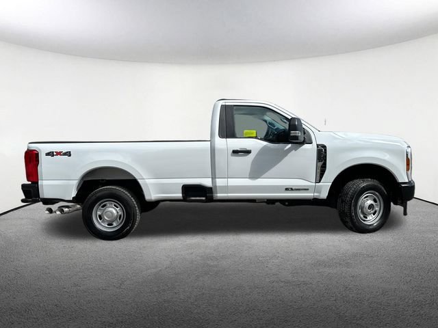 Certified 2025 Ford F250 XL w/ XL Driver Assist Package AWD/4WD image 16