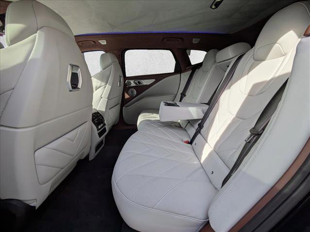 Used 2023 BMW XM w/ M Driver's Package image 20