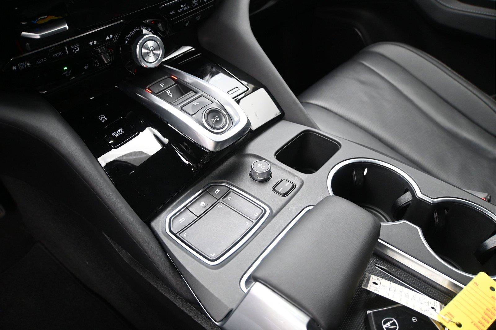Certified 2024 Acura MDX w/ Technology Package AWD/4WD image 5