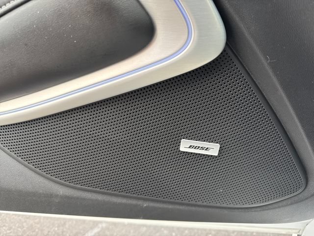 Used 2016 Chevrolet Camaro SS RWD image 13