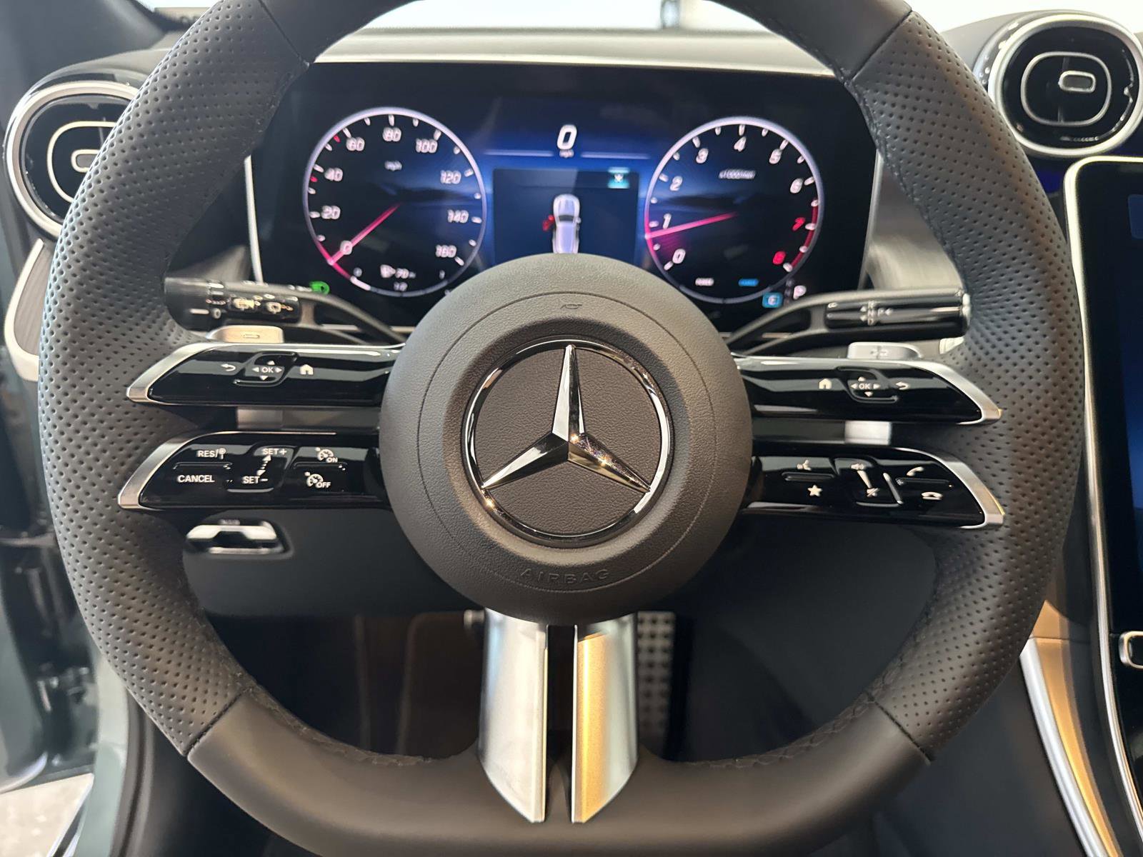 New 2026 Mercedes-Benz GLC 300 4MATIC image 28