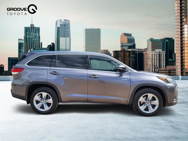 Used 2017 Toyota Highlander Limited w/ Carpet Mat Package AWD/4WD image 7