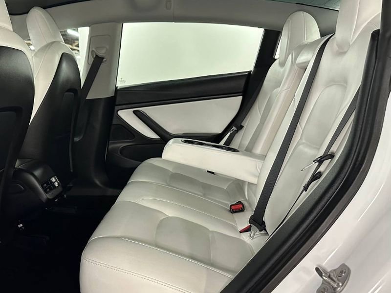 Used 2020 Tesla Model 3 Standard Range Plus image 20