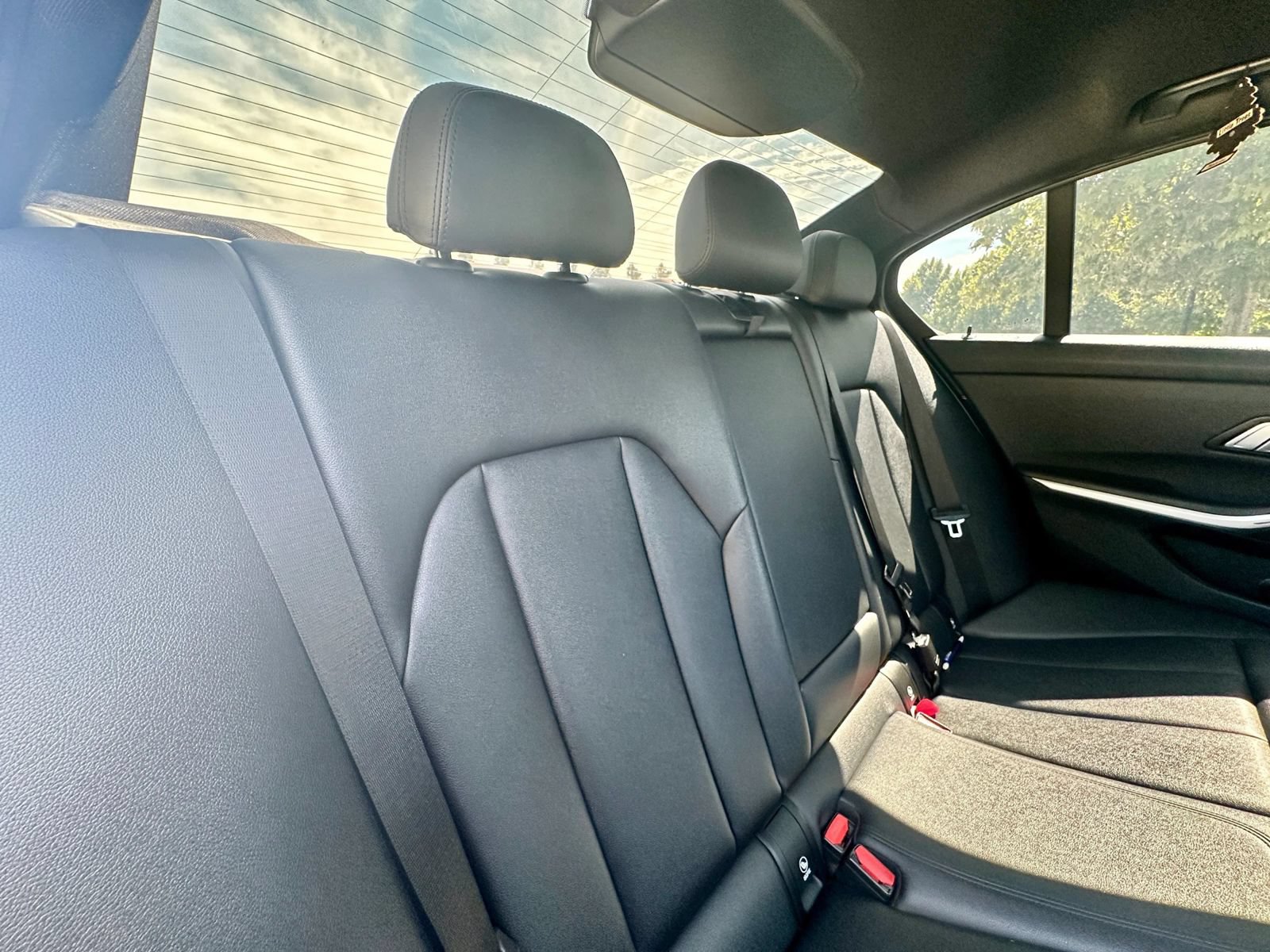 Used 2019 BMW 330i Sedan w/ Convenience Package RWD image 11