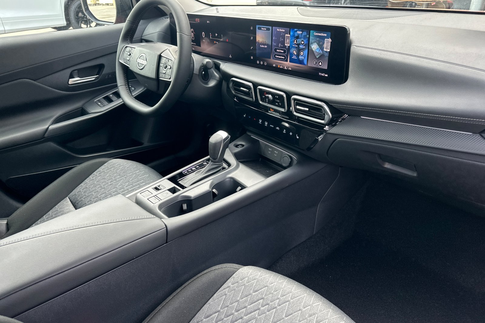 New 2026 Nissan Sentra SV w/ SV Convenience Package FWD image 15