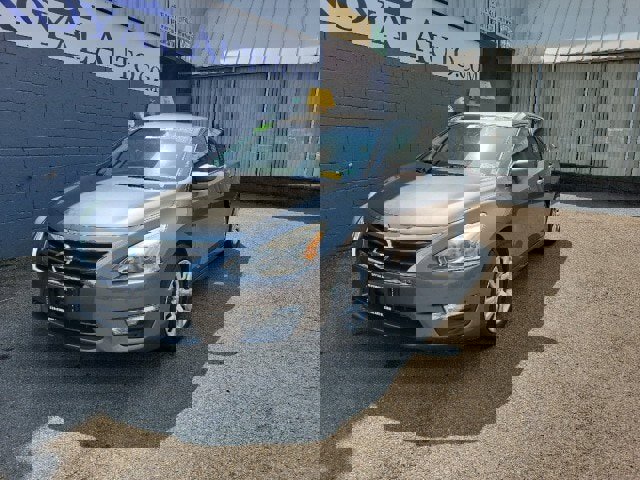 Used 2015 Nissan Altima 2.5 S image 2