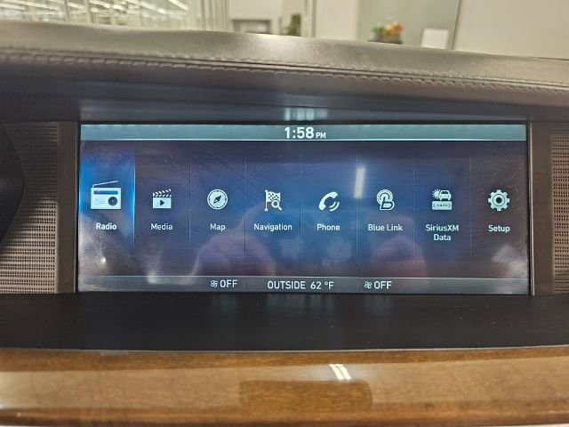 Used 2017 Genesis G90 5.0 Ultimate image 16