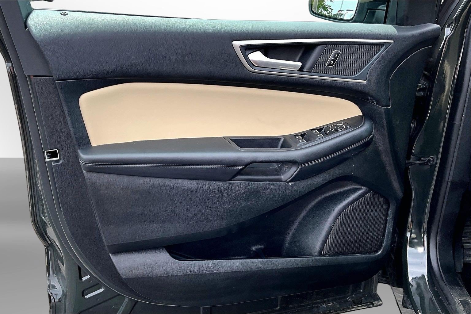 Used 2024 Ford Edge SEL w/ Convenience Package AWD/4WD image 25