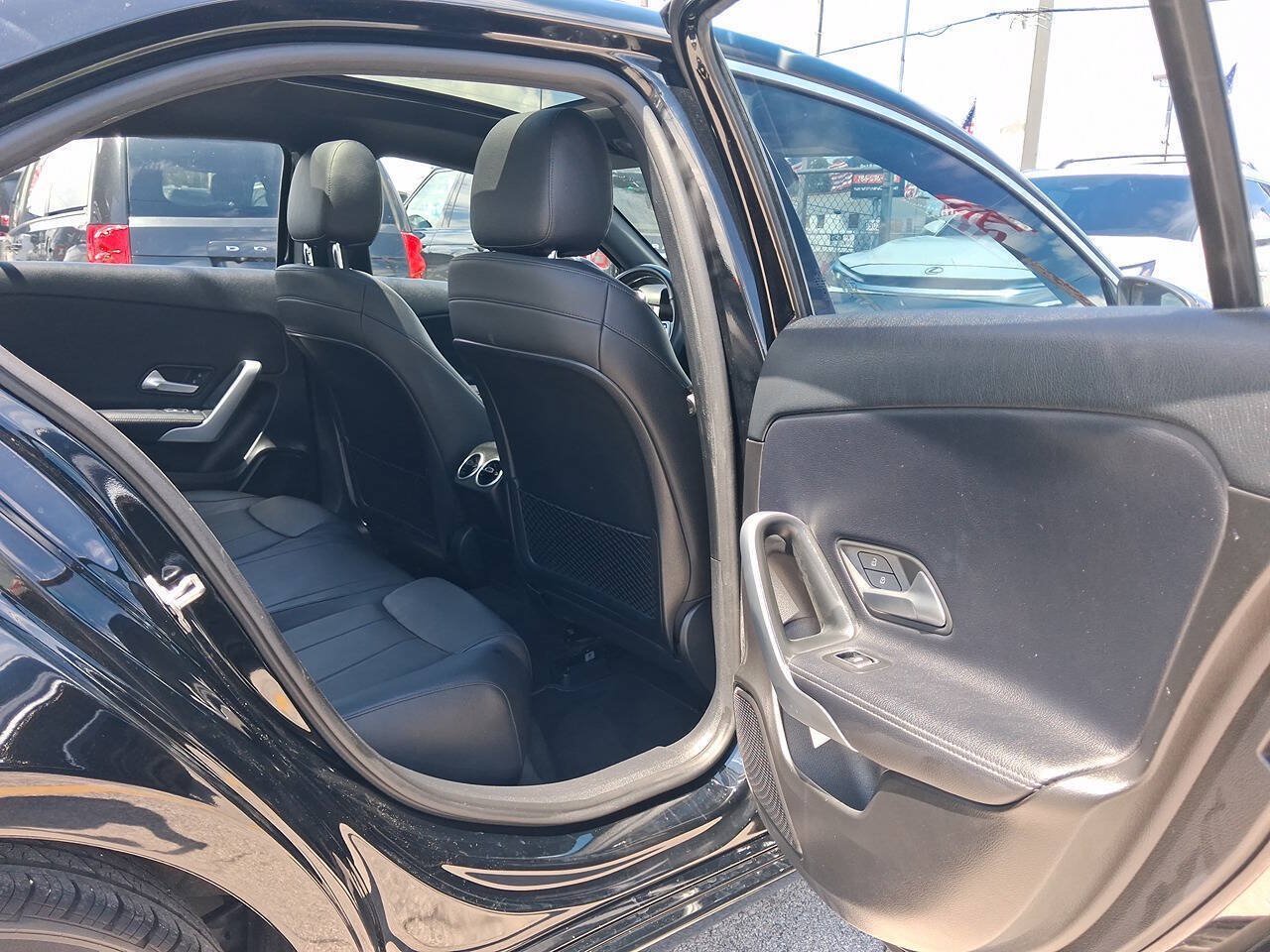 Used 2019 Mercedes-Benz A 220 4MATIC image 18