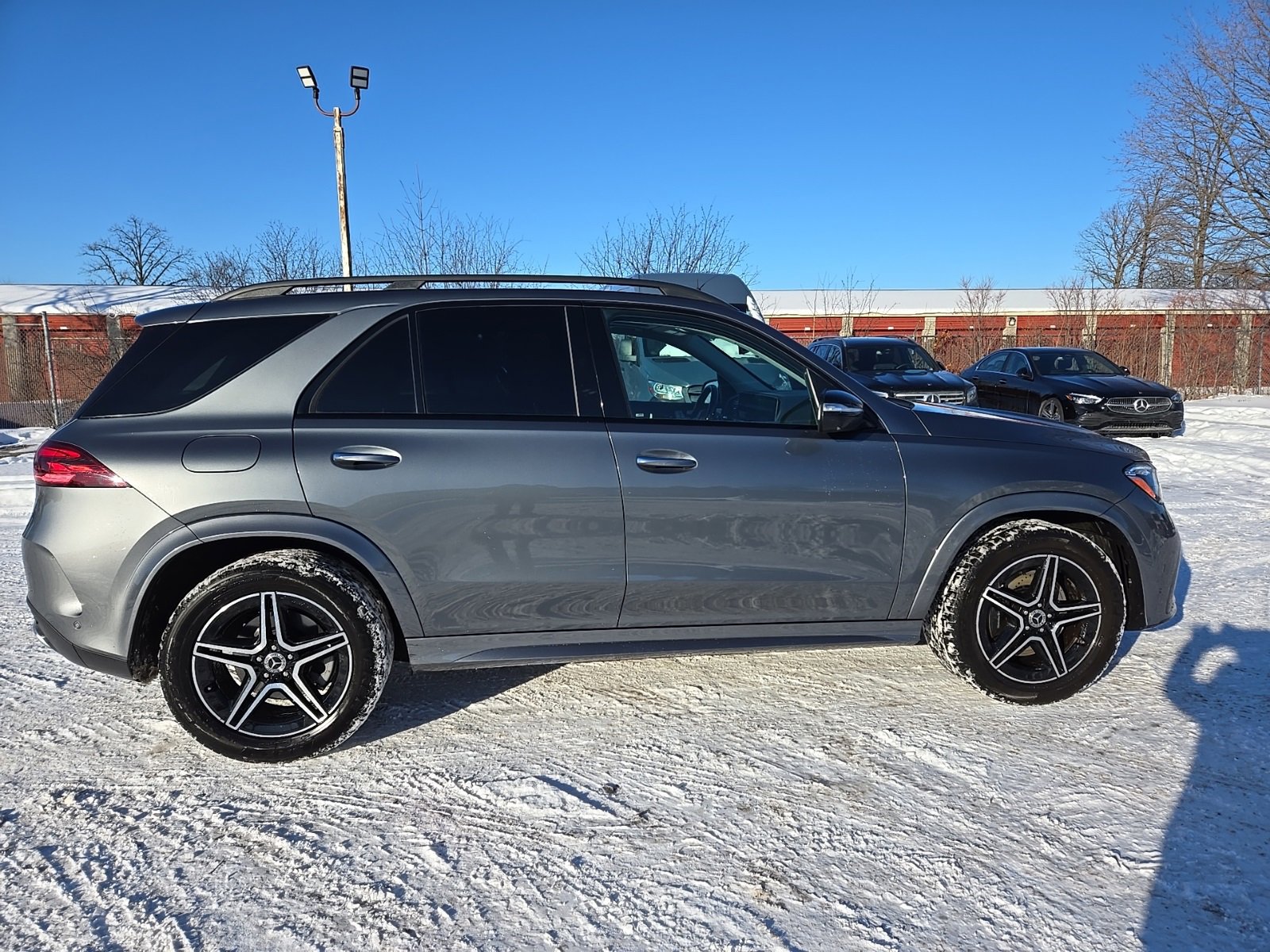 Certified 2024 Mercedes-Benz GLE 350 4MATIC image 6