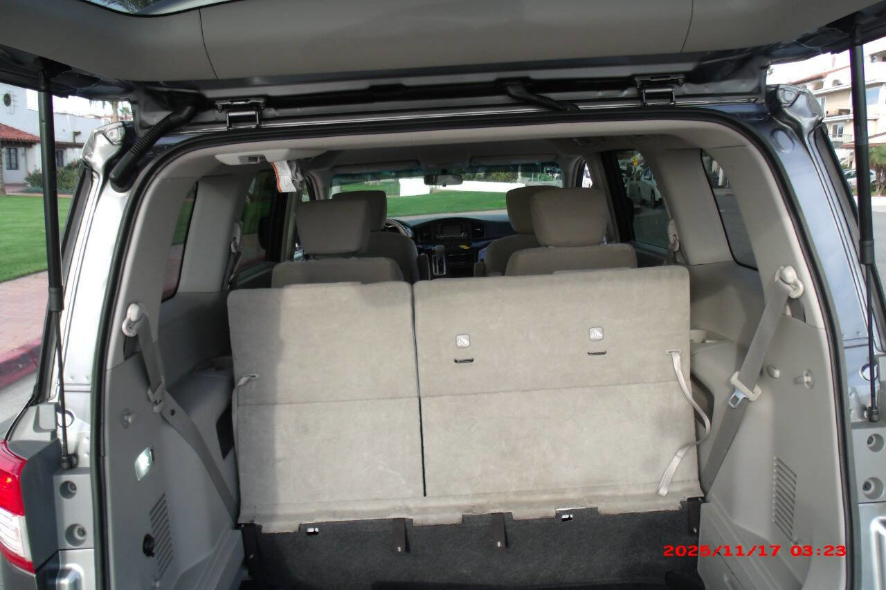 Used 2016 Nissan Quest SV image 27