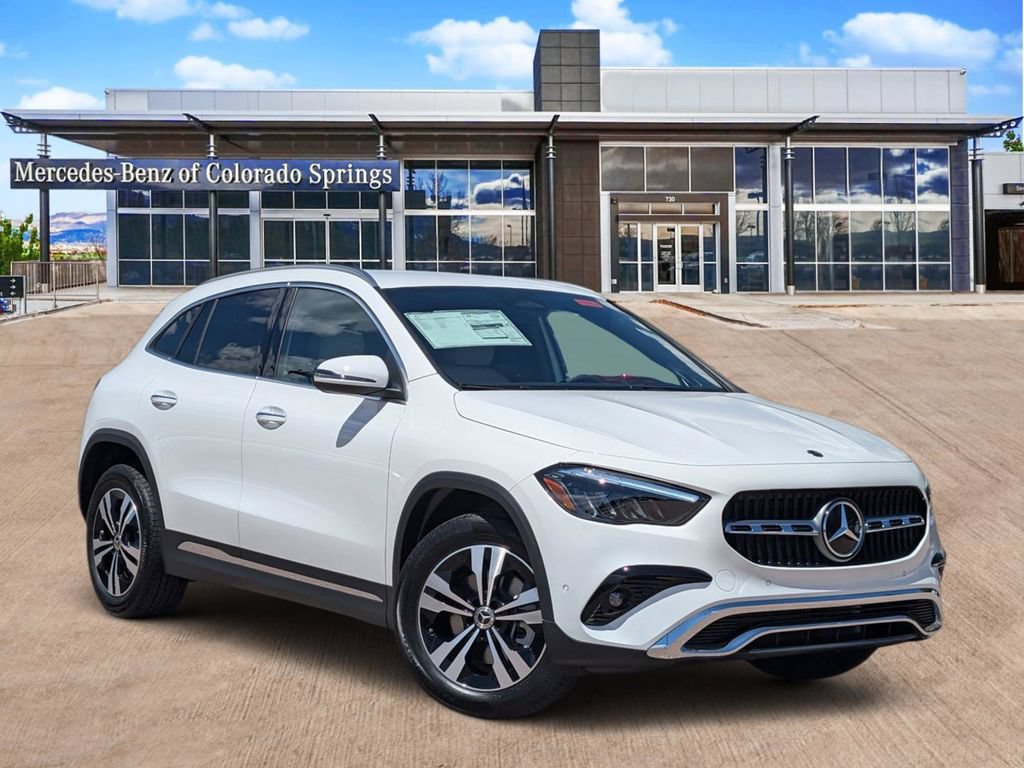 New 2026 Mercedes-Benz GLA 250 4MATIC image 1