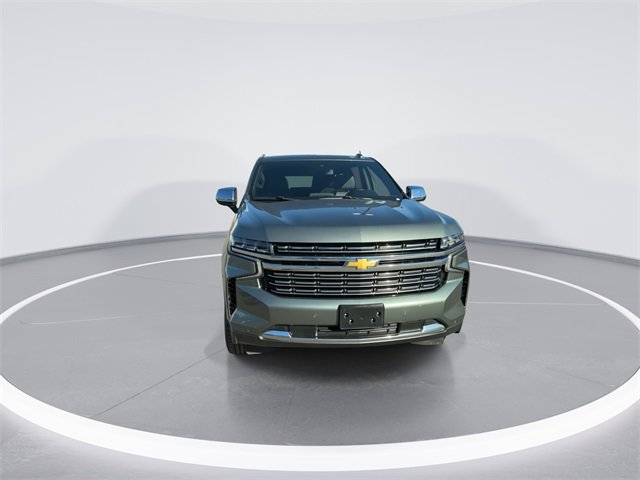 Used 2023 Chevrolet Suburban Premier image 3