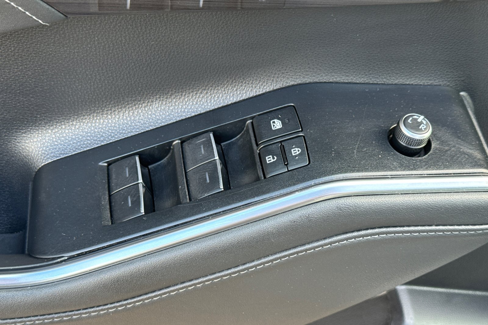 Certified 2022 Toyota Highlander Platinum AWD/4WD image 14