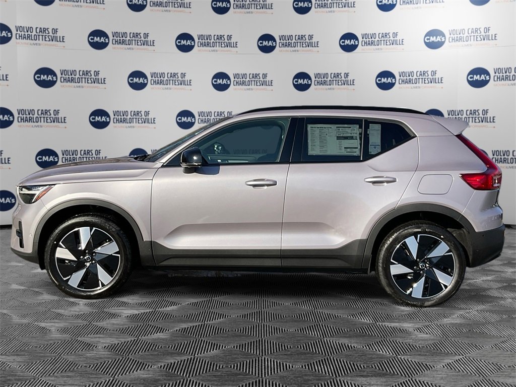 New 2026 Volvo EX40 Plus w/ Climate Package image 2