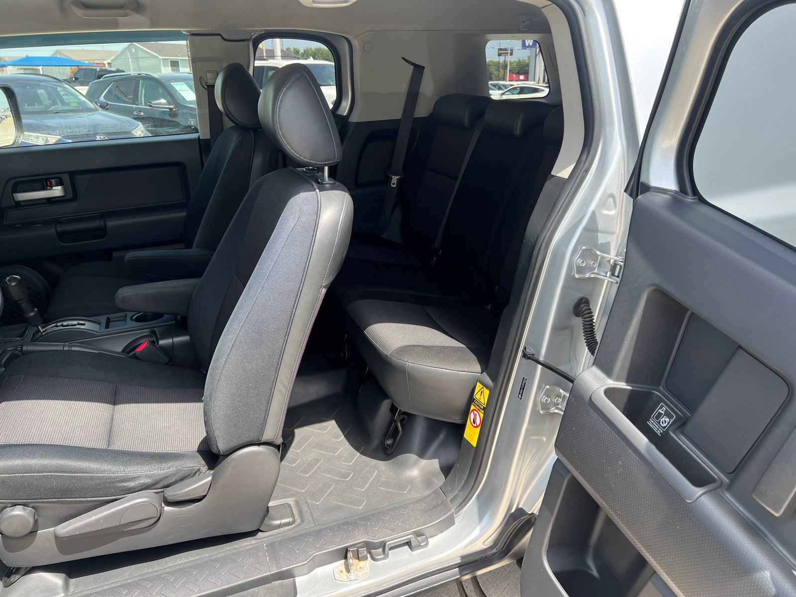 Used 2007 Toyota FJ Cruiser 4WD image 11