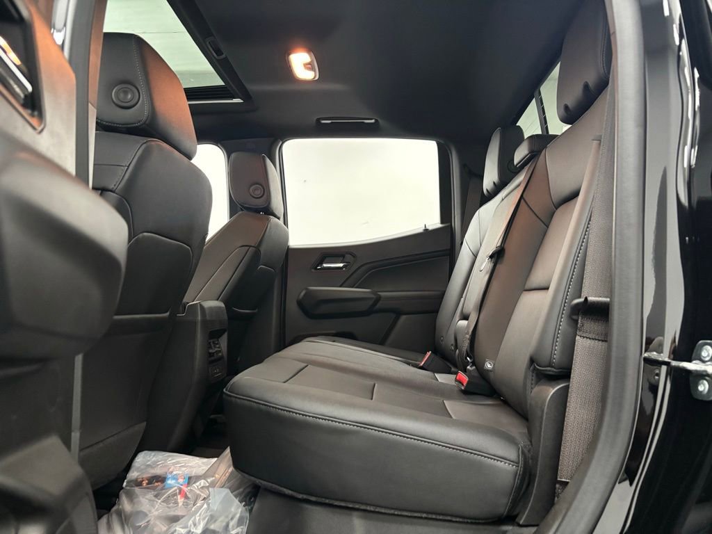 New 2026 GMC Canyon Elevation w/ Convenience Package image 34