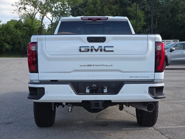 New 2026 GMC Sierra 3500 Denali Ultimate AWD/4WD image 18