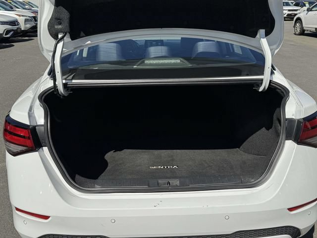 Used 2024 Nissan Sentra SV FWD image 13