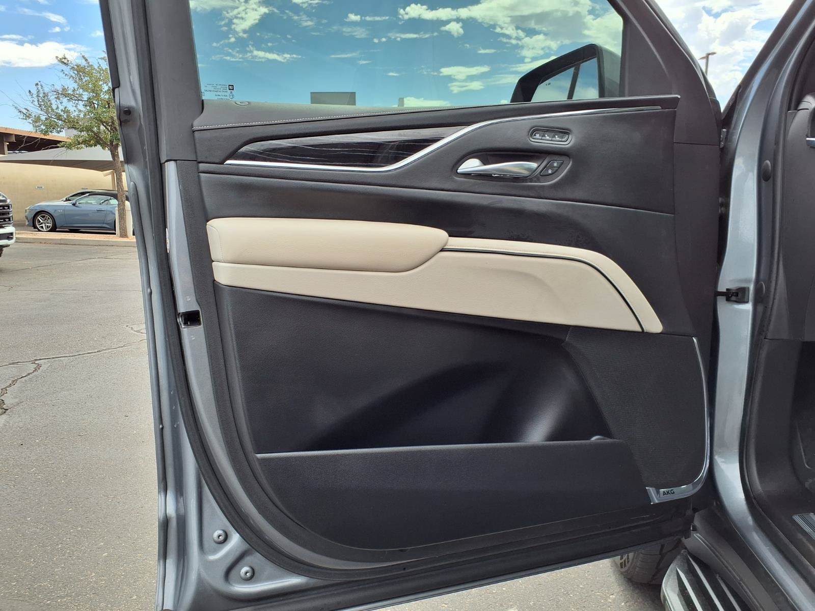 Used 2021 Cadillac Escalade Sport AWD/4WD image 21