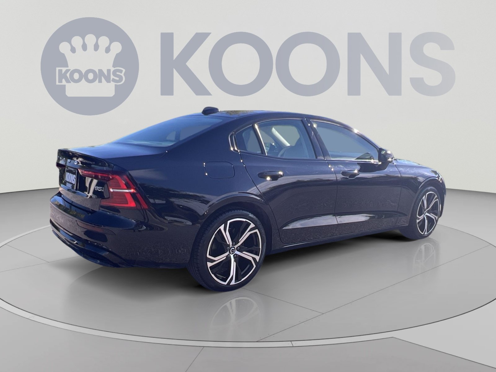 Used 2024 Volvo S60 B5 Plus w/ Climate Package AWD/4WD image 7